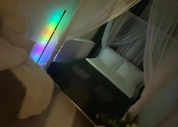 Apartment Podworcowa - Self Check-in 20h *