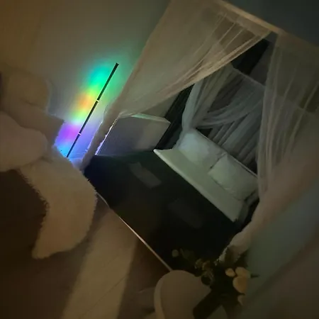 Apartment Podworcowa - Self Check-in 20h *